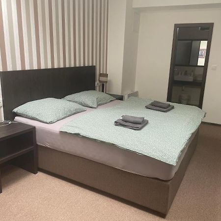 Apartman Atelier กาดาญ ภายนอก รูปภาพ