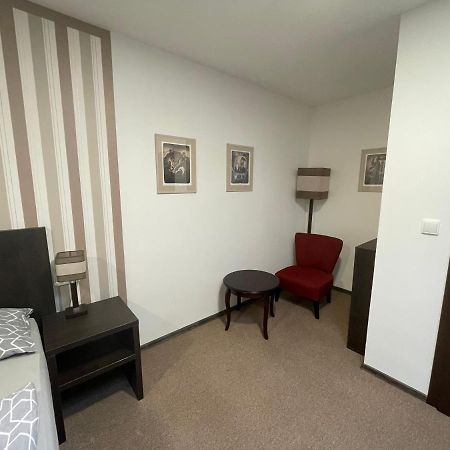 Apartman Atelier กาดาญ ภายนอก รูปภาพ