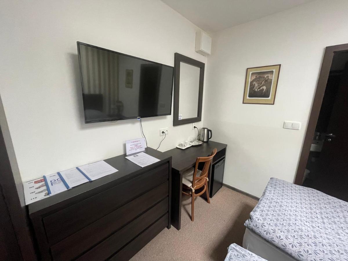 Apartman Atelier กาดาญ ภายนอก รูปภาพ